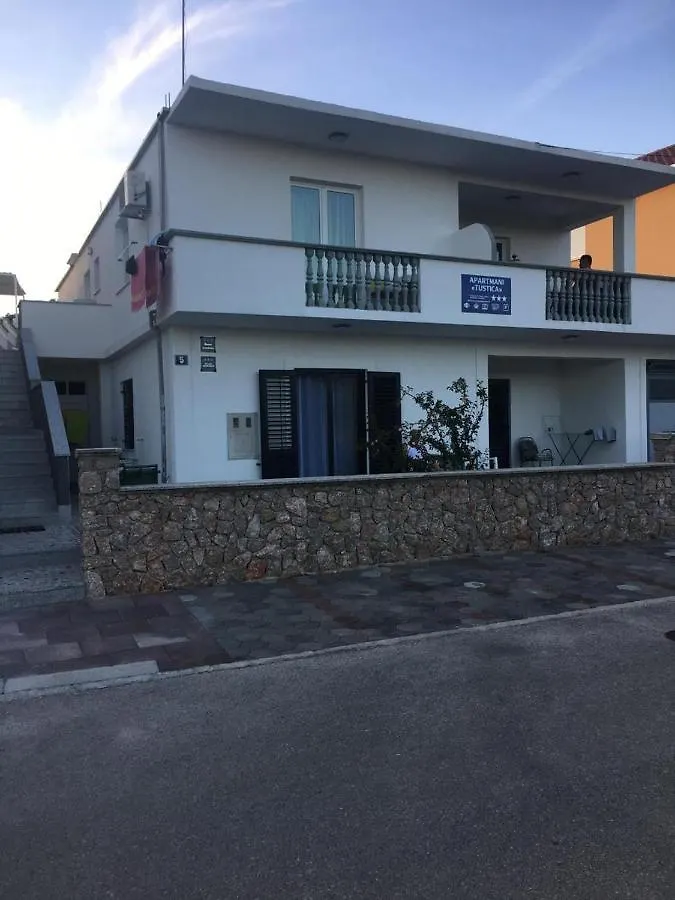 Apartment Apartmani Tustica Sveti Petar  Croatia